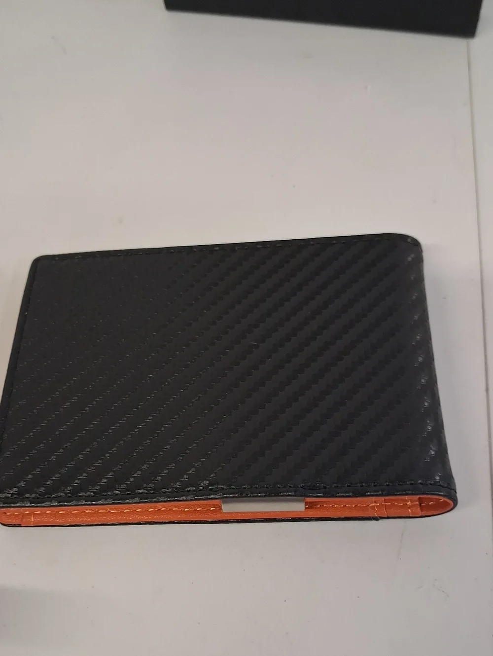 NWT RUNBOX Wallet for Men, Slim Leather Bifold, RFID Blocking Card Holder Black